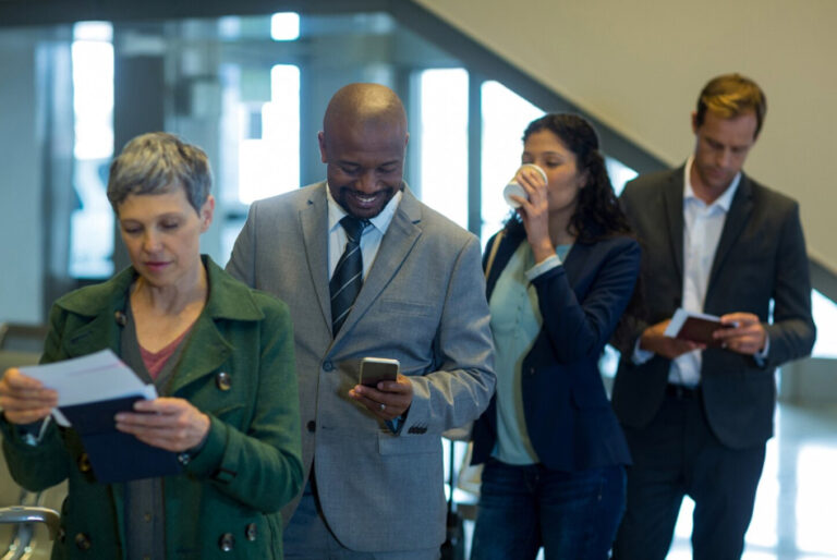 Services - corporate and cultural experience